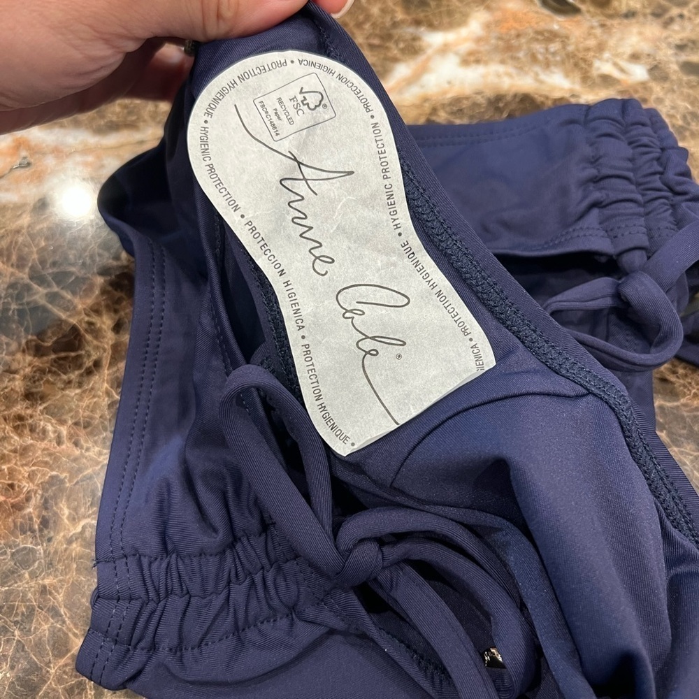 NWT- Anne Cole Bikini Bottom- Size M- Navy- Ruched Side - Picture 6 of 6